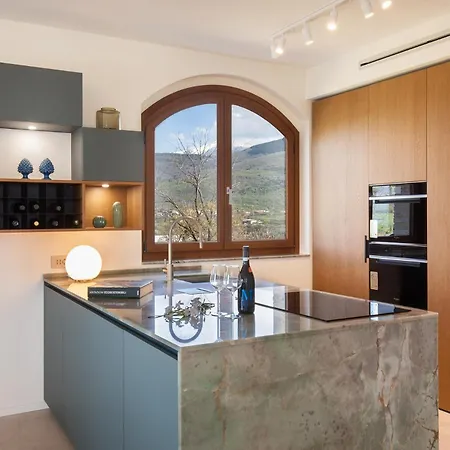 Luxury Monte Orione Garda Villa